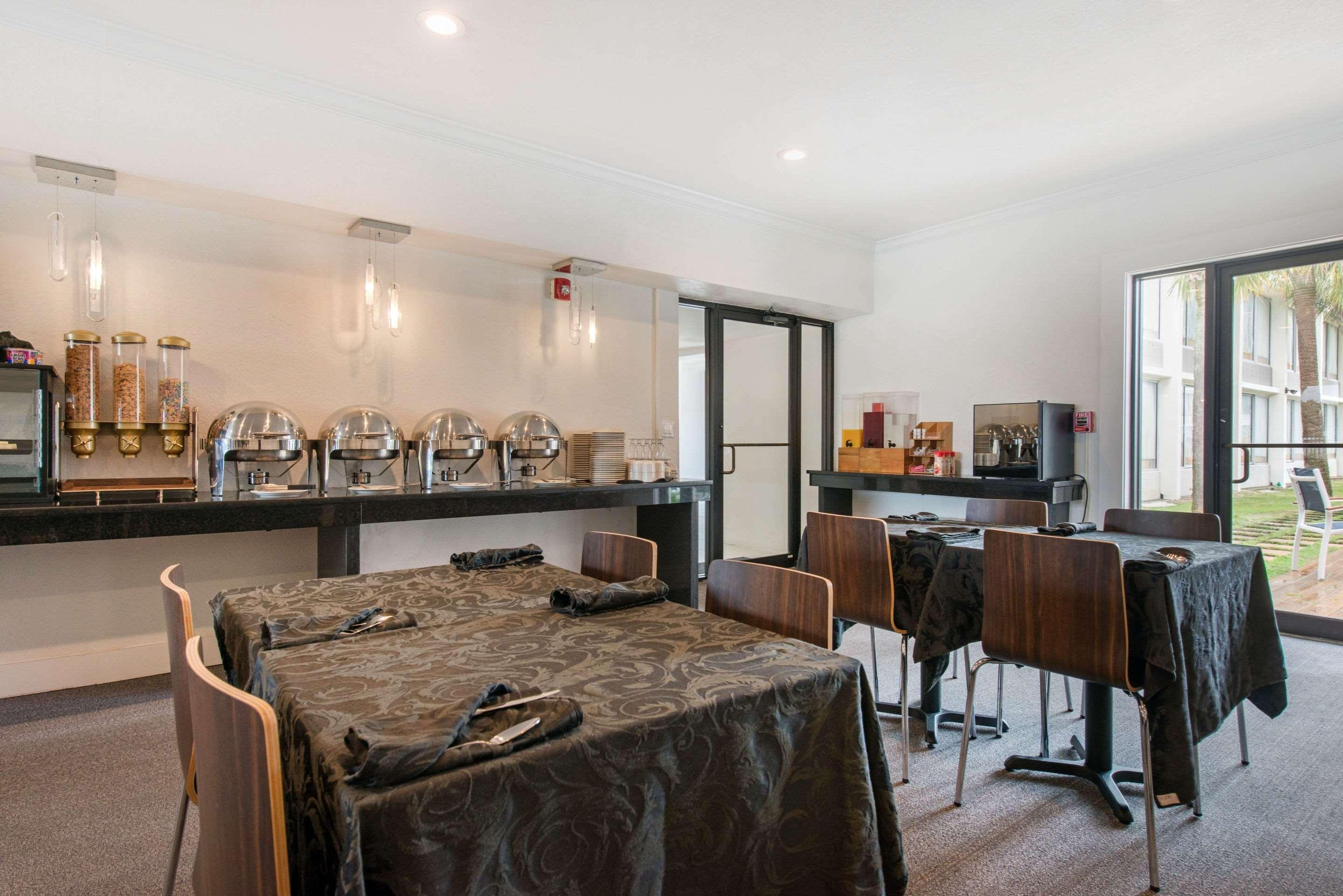 The West Wing Boutique Hotel แทมปา ภายนอก รูปภาพ